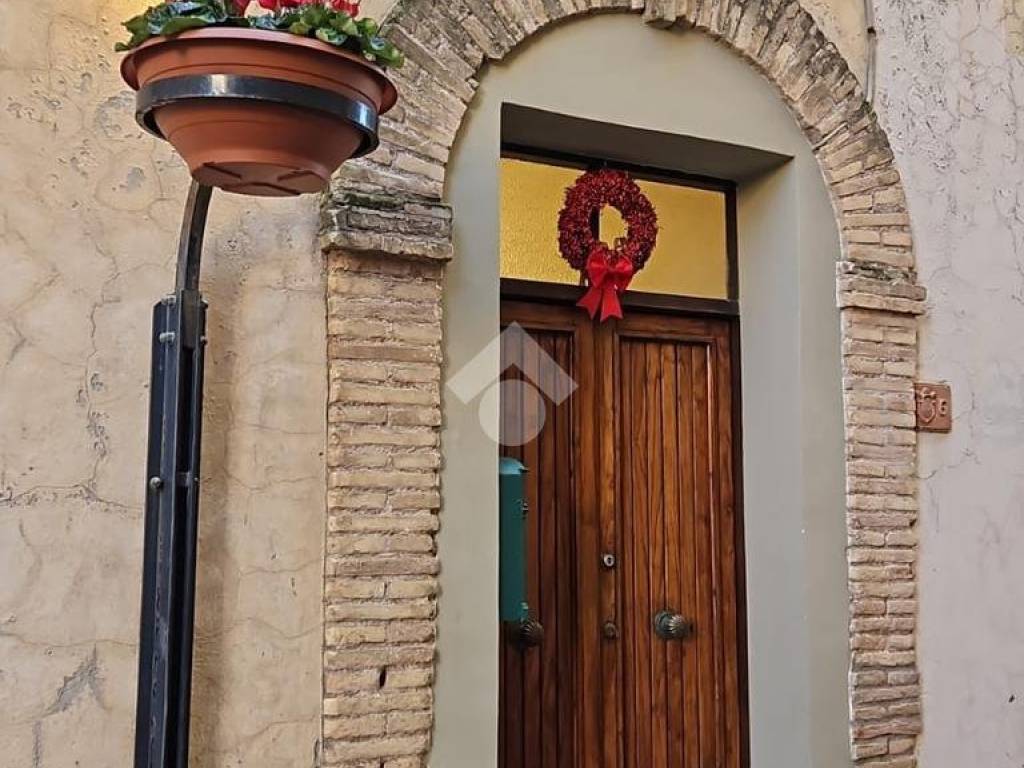 appartamento in vendita a Nettuno