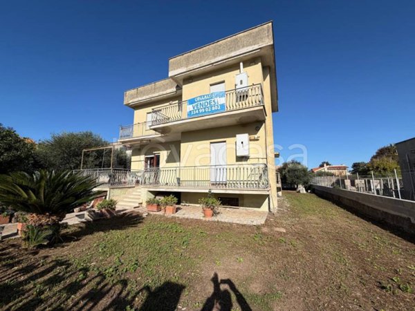 casa indipendente in vendita a Nettuno