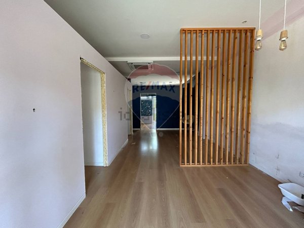 locale commerciale in vendita a Nettuno