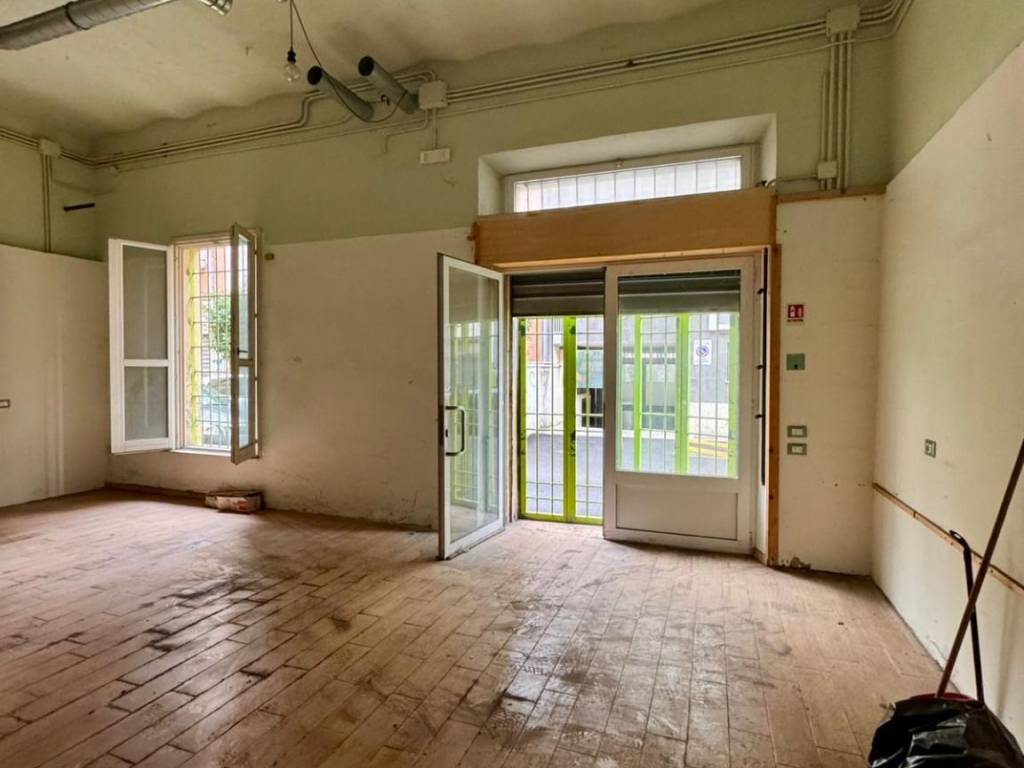 negozio in vendita a Nettuno