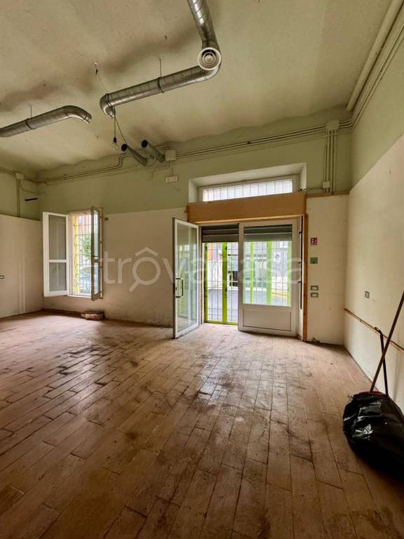 negozio in vendita a Nettuno