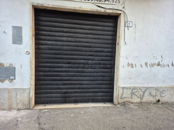 locale commerciale in vendita a Nettuno