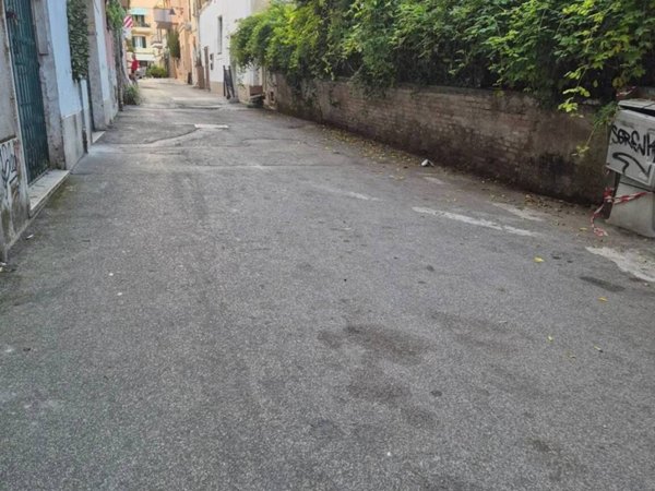 negozio in vendita a Nettuno