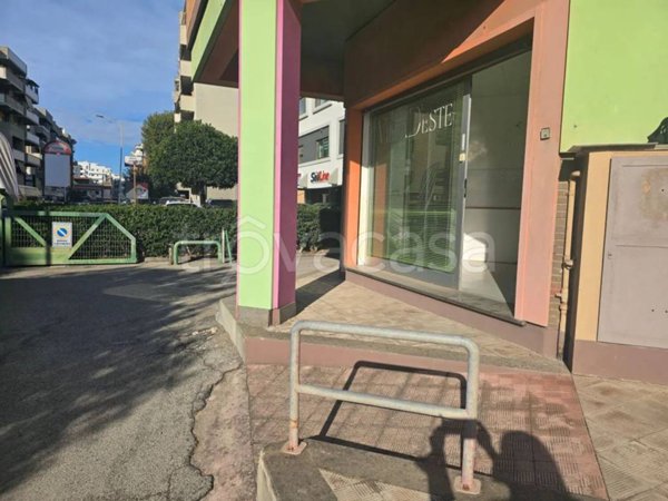 negozio in vendita a Nettuno