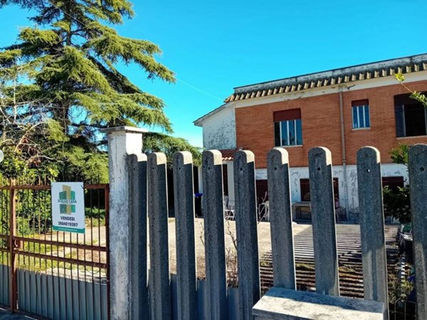 appartamento in vendita a Nettuno