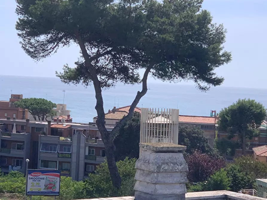 casa indipendente in vendita a Nettuno