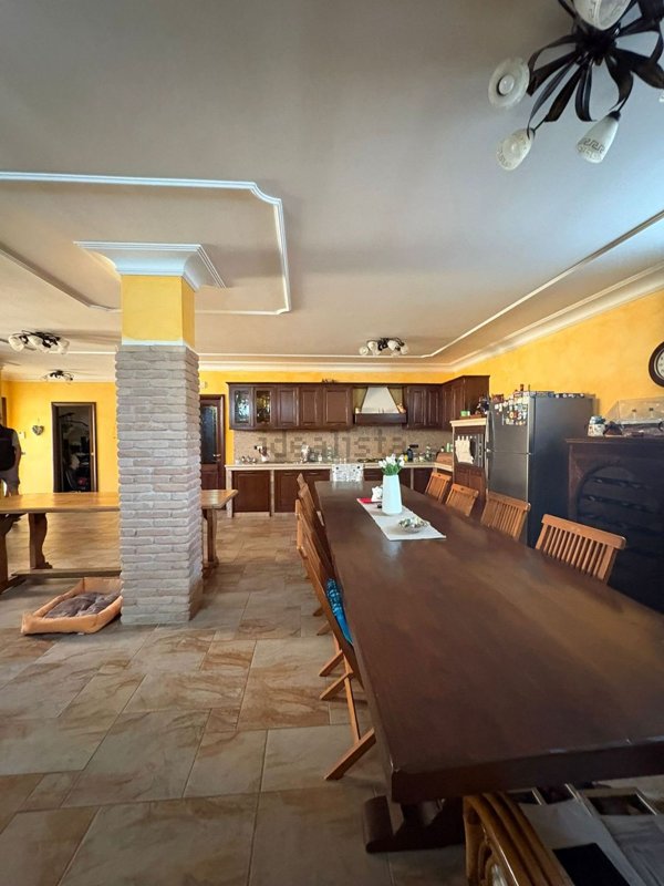 casa indipendente in vendita a Nettuno