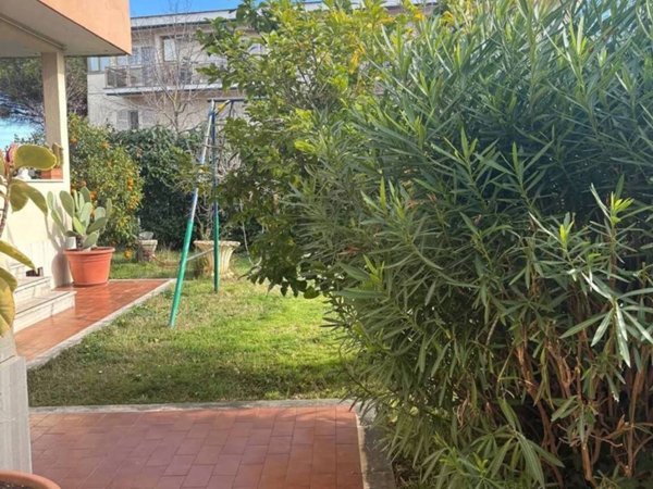 casa indipendente in vendita a Nettuno
