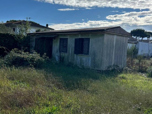 casa indipendente in vendita a Nettuno