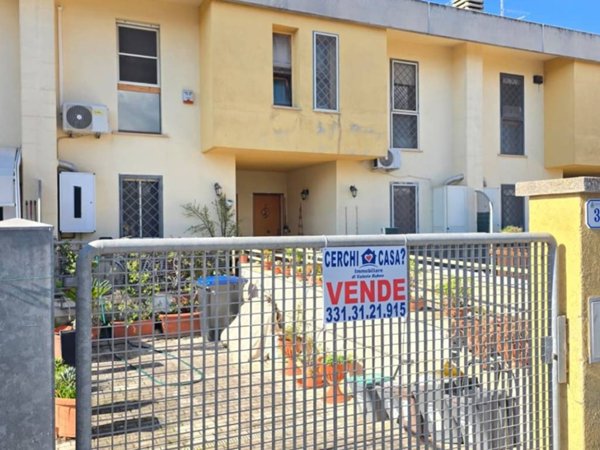 casa indipendente in vendita a Nettuno