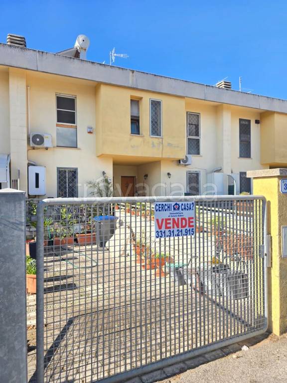 casa indipendente in vendita a Nettuno