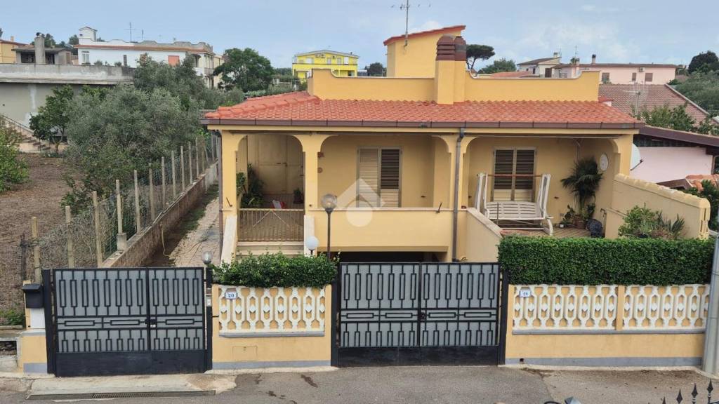 casa indipendente in vendita a Nettuno