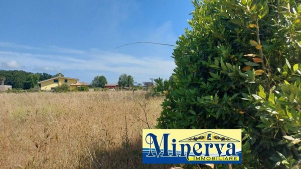 terreno edificabile in vendita a Nettuno