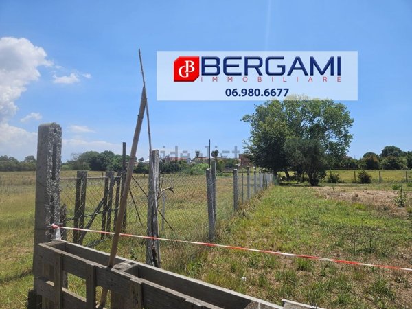 casa indipendente in vendita a Nettuno