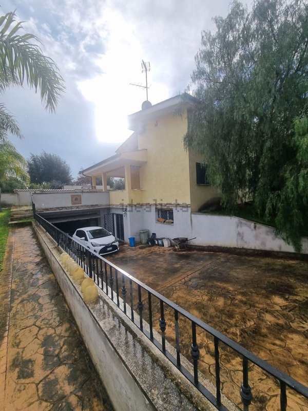 casa indipendente in vendita a Nettuno