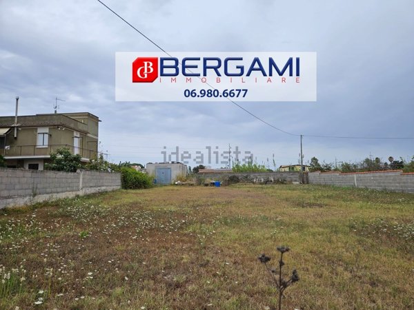 casa indipendente in vendita a Nettuno