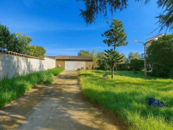 casa indipendente in vendita a Nettuno