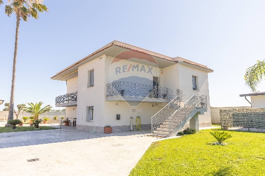 casa indipendente in vendita a Nettuno