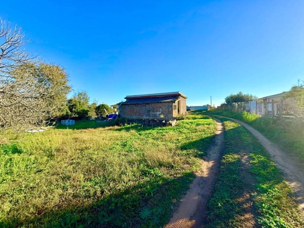 casa indipendente in vendita a Nettuno in zona Padiglione