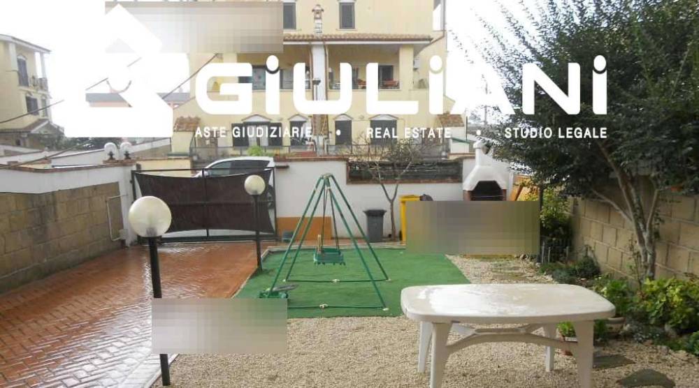 casa indipendente in vendita a Nettuno