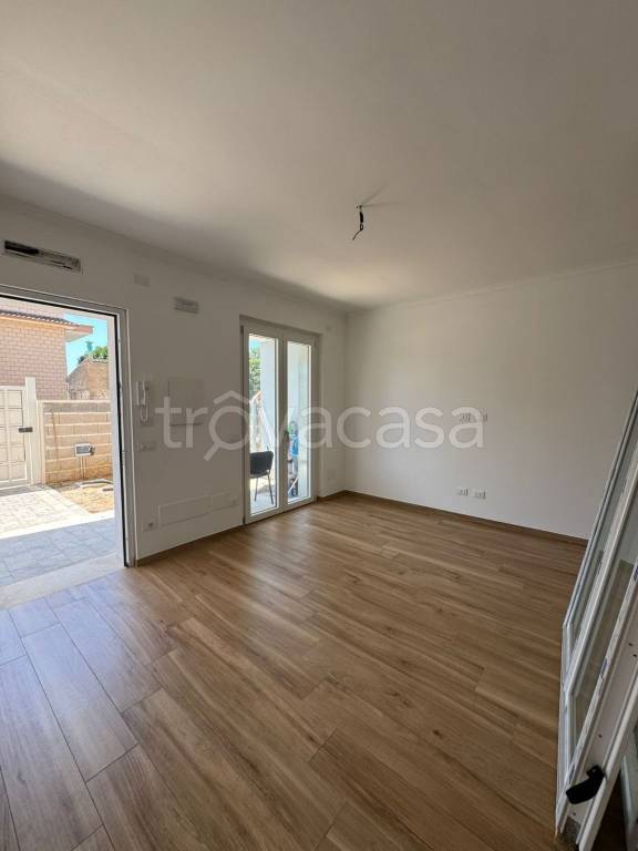 casa indipendente in vendita a Nettuno