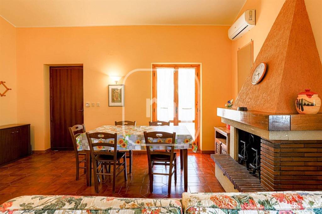 casa indipendente in vendita a Nettuno