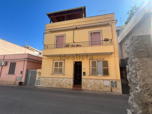 casa indipendente in vendita a Nettuno