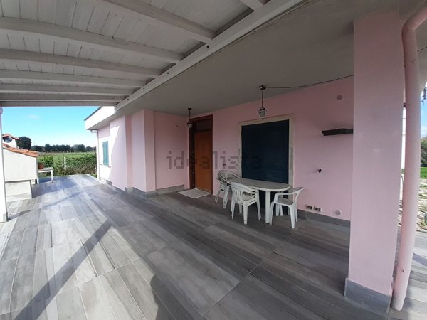 casa indipendente in vendita a Nettuno