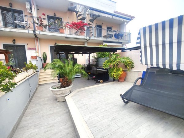 pentavano in vendita a Nettuno