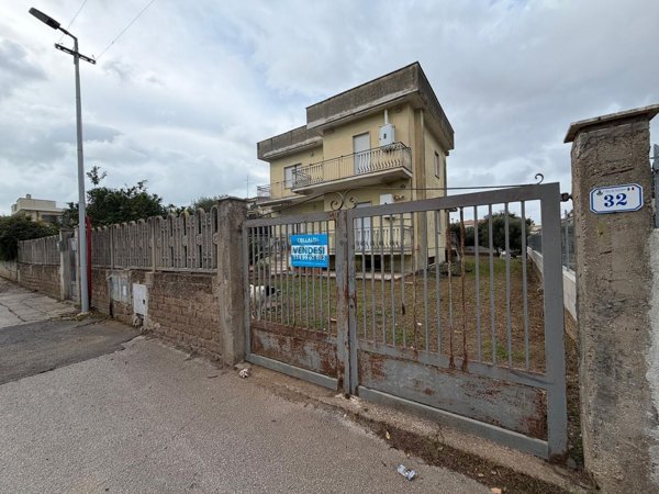 casa indipendente in vendita a Nettuno