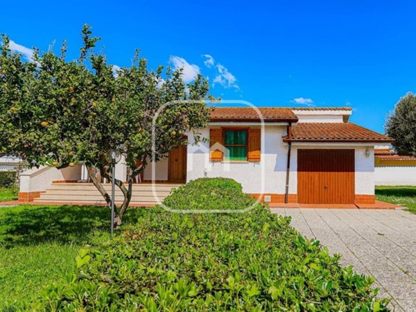 casa indipendente in vendita a Nettuno