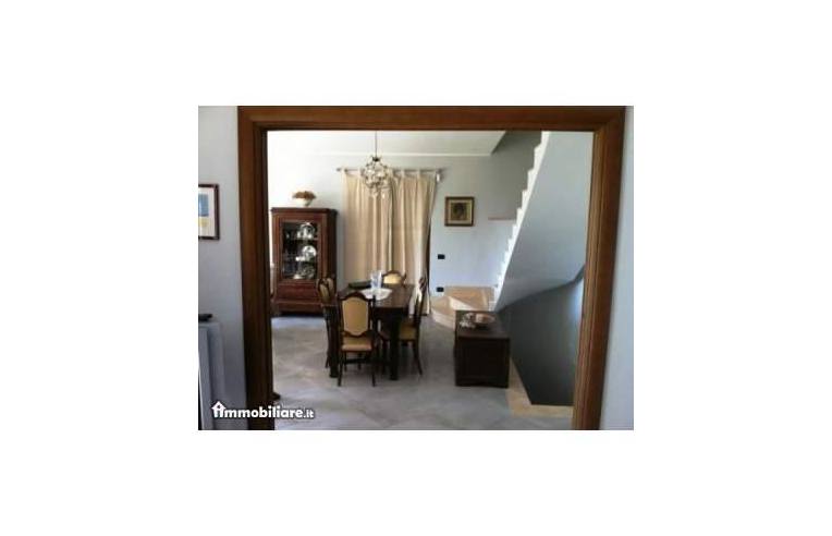 casa indipendente in vendita a Nettuno