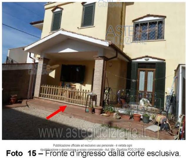 casa indipendente in vendita a Nettuno