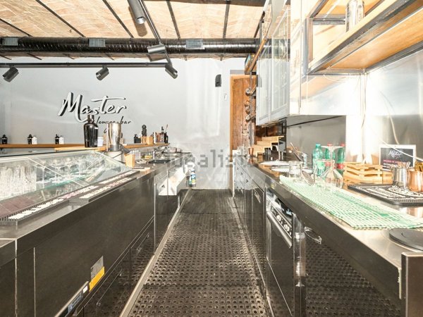 locale commerciale in vendita a Nettuno