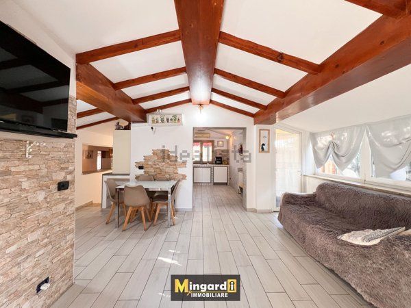 casa indipendente in vendita a Nettuno