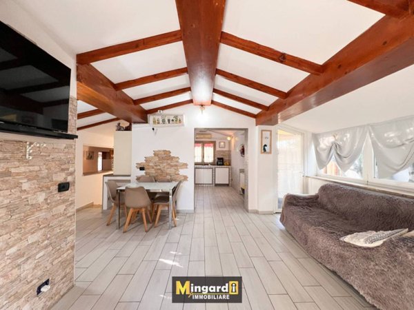 casa indipendente in vendita a Nettuno