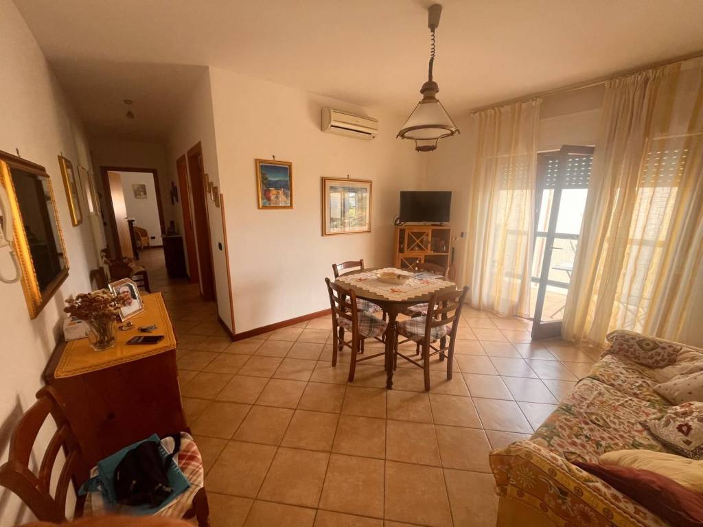 appartamento in vendita a Nettuno