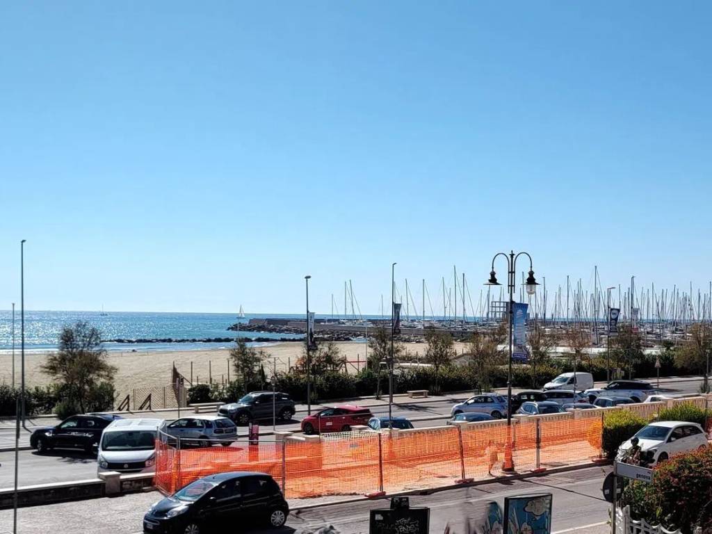 appartamento in vendita a Nettuno