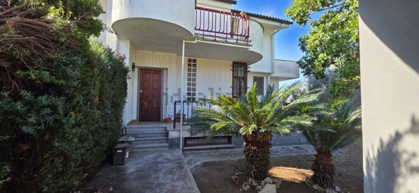 casa indipendente in vendita a Nettuno