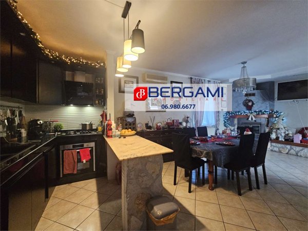 casa indipendente in vendita a Nettuno