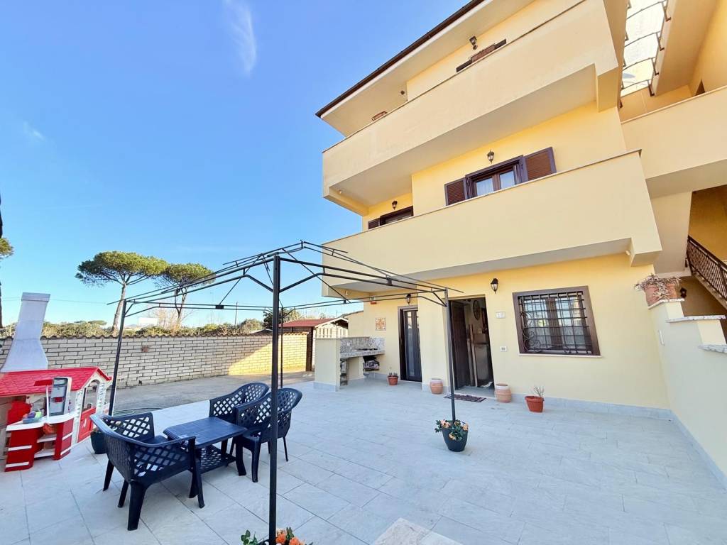 appartamento in vendita a Nettuno