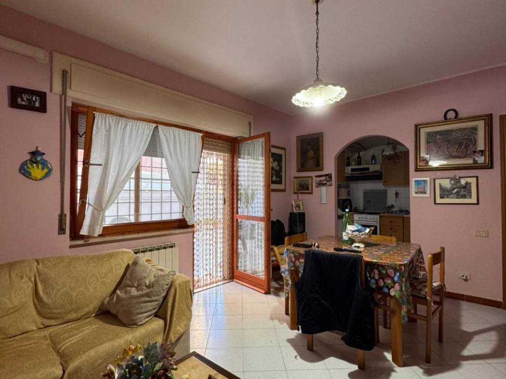 appartamento in vendita a Nettuno