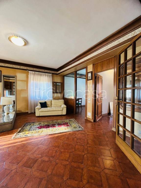 casa indipendente in vendita a Nettuno