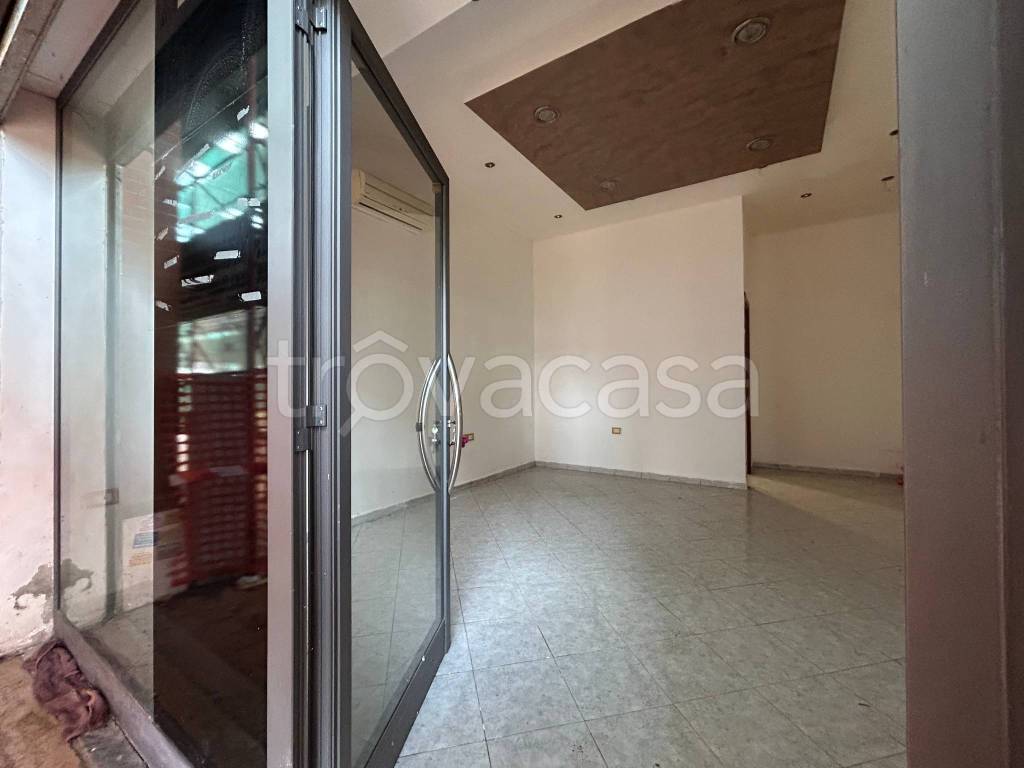 negozio in vendita a Nettuno