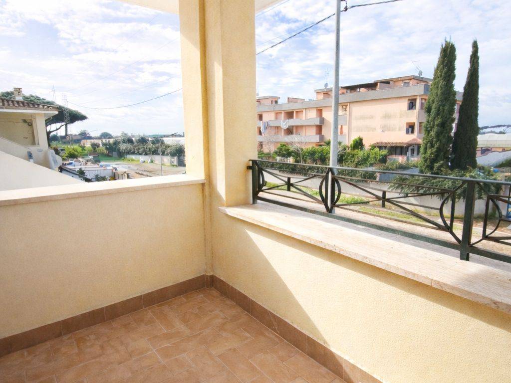 casa indipendente in vendita a Nettuno