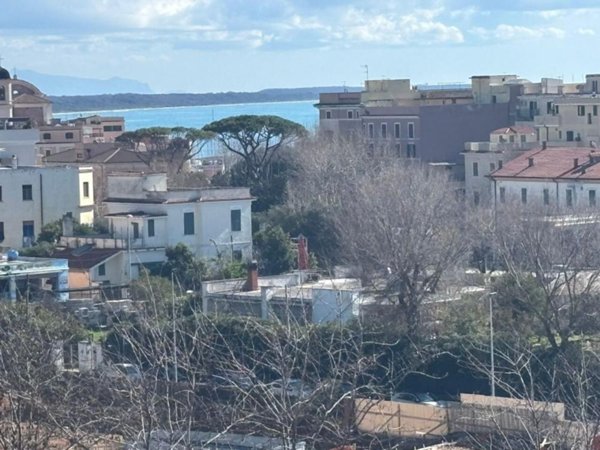 appartamento in vendita a Nettuno