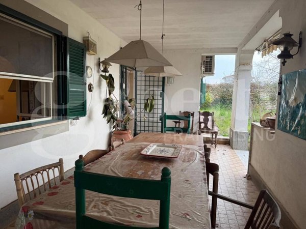 casa indipendente in vendita a Nettuno