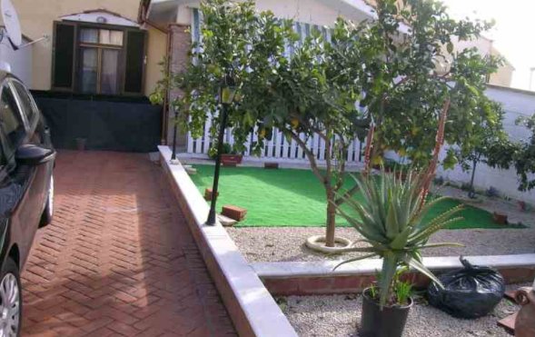 casa indipendente in vendita a Nettuno