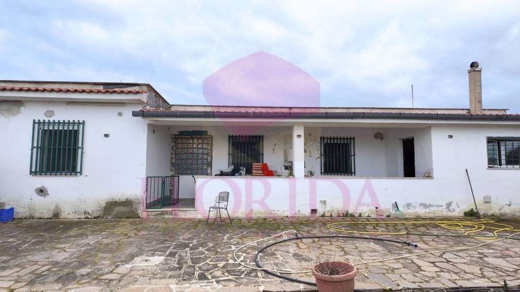 casa indipendente in vendita a Nettuno