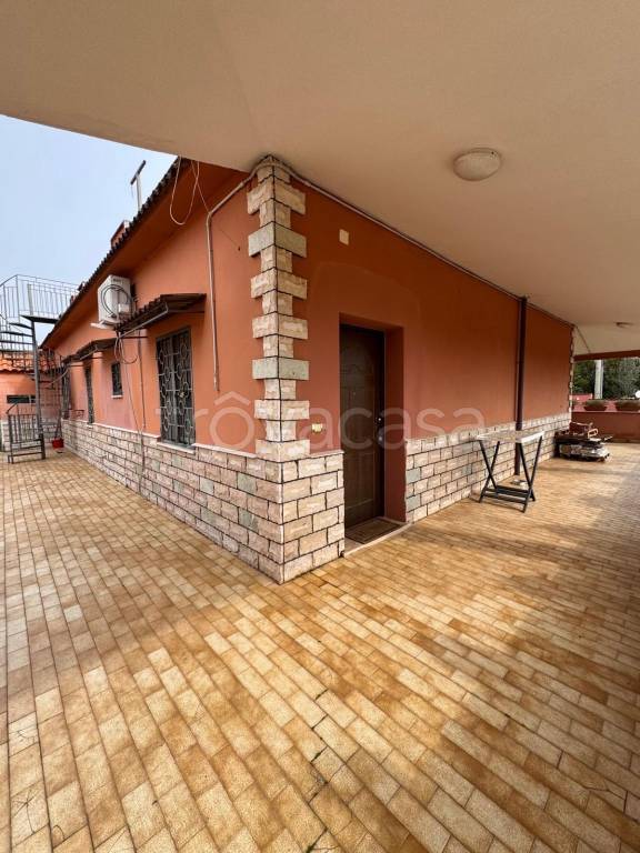 casa indipendente in vendita a Nettuno